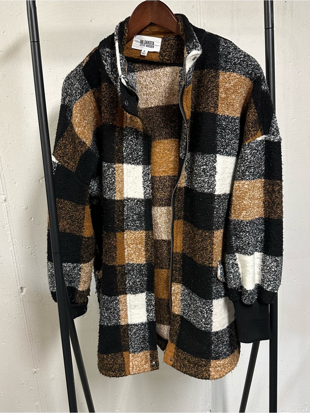 BB Dakota Black, Brown & White Buffalo Check Zip-Up Sweater Jacket